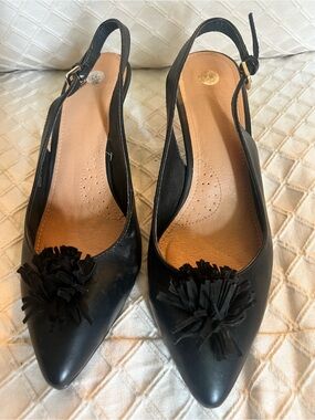 Black Pointed Slingback Heels with Pom Accent